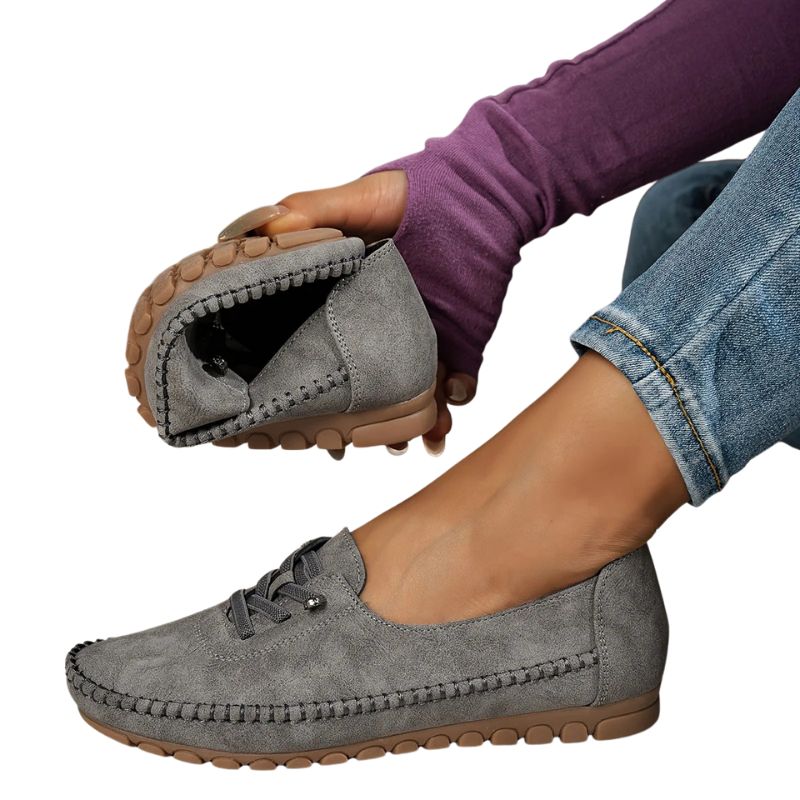 Eloria Women’s Loafers – Lightweight Comfort with Arch Support Design