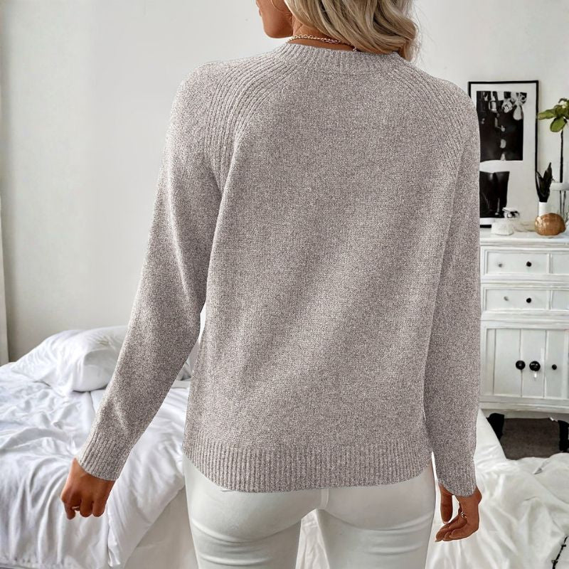 Asiya Women’s Turtleneck Sweater – Soft Knit Pullover with Elegant Pearl Detailing