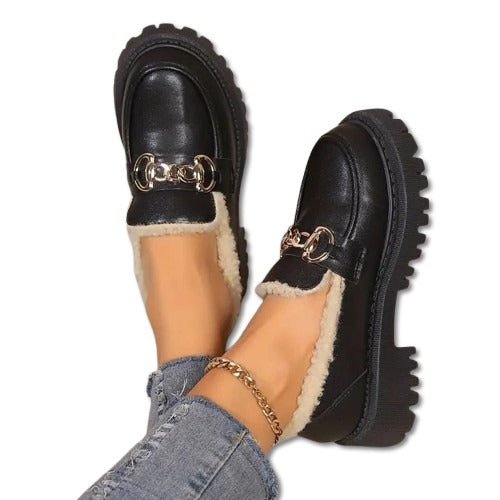 Harper Women’s Winter Loafers – Cozy Slip-Ons with Gold Chain Accent